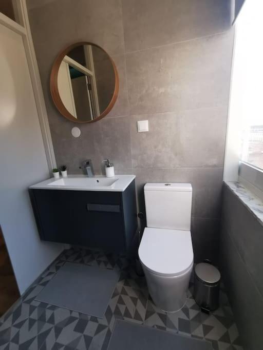 Modern Downtown Studio Porto Buitenkant foto